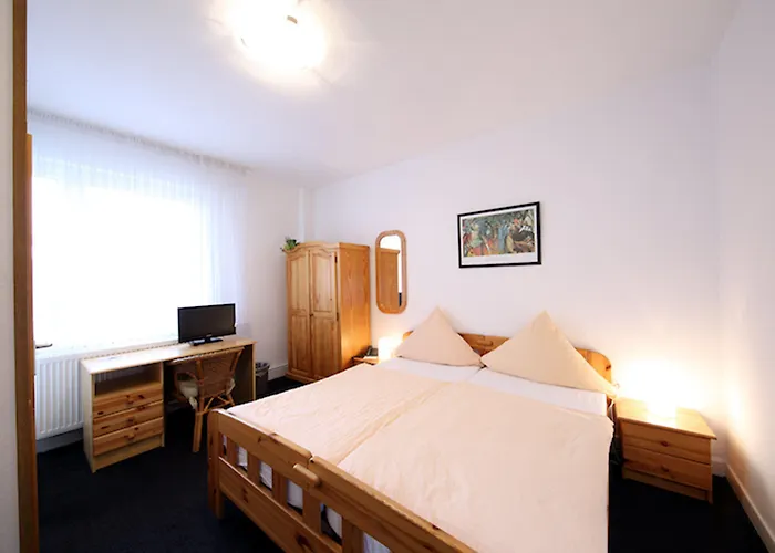 加尼希灵酒店 招待所 3*