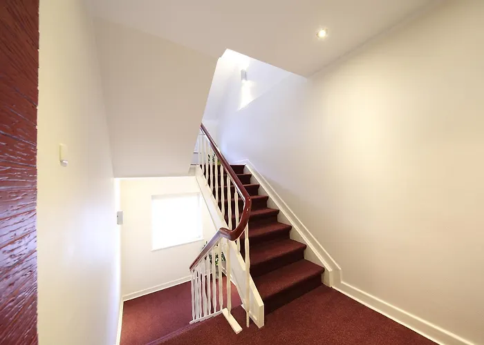 加尼希灵酒店 招待所 3*